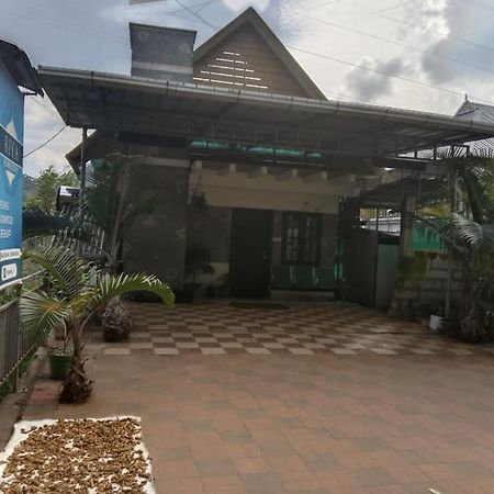 Riya Home Stay Munnar Anaviratty Exteriör bild