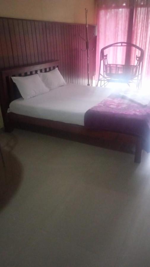 Riya Home Stay Munnar Anaviratty Exteriör bild