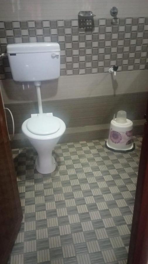 Riya Home Stay Munnar Anaviratty Exteriör bild