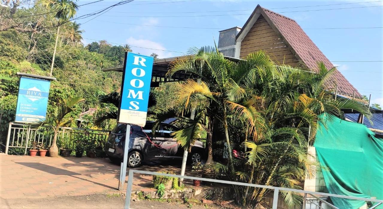 Riya Home Stay Munnar Anaviratty Exteriör bild